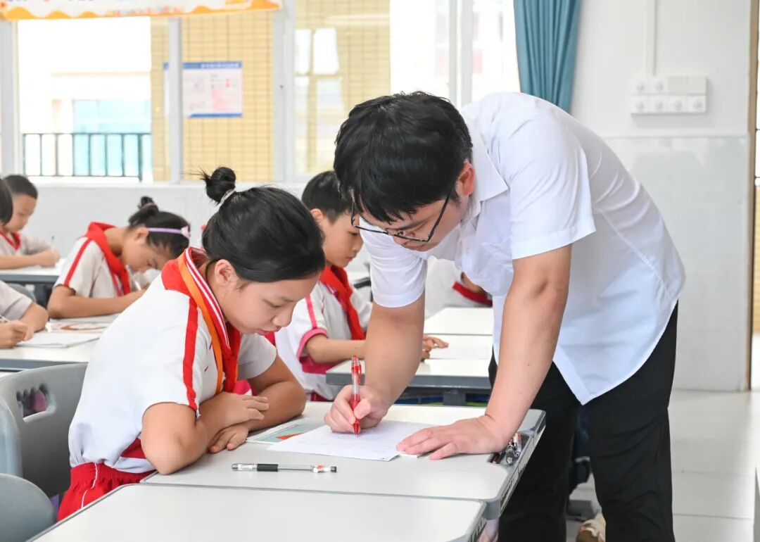 龍濤學校收費表_從化龍濤學校_龍濤學校