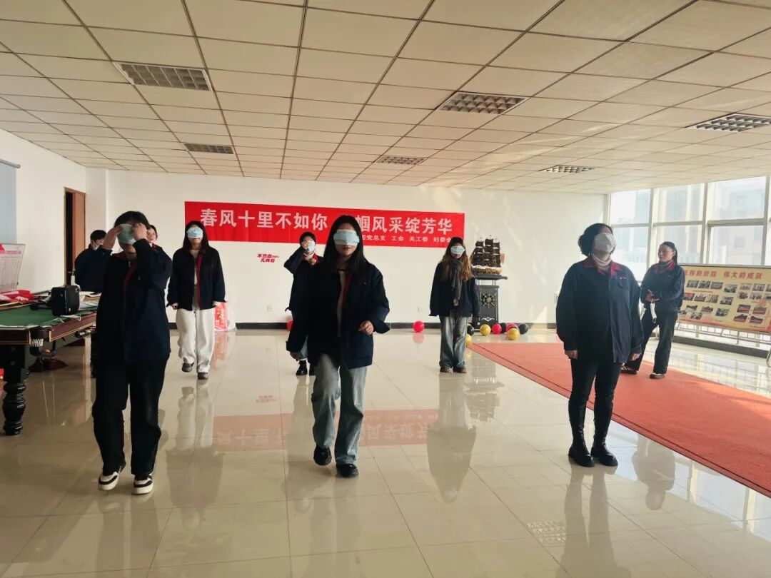 春风十里不如你 巾帼风采绽芳华