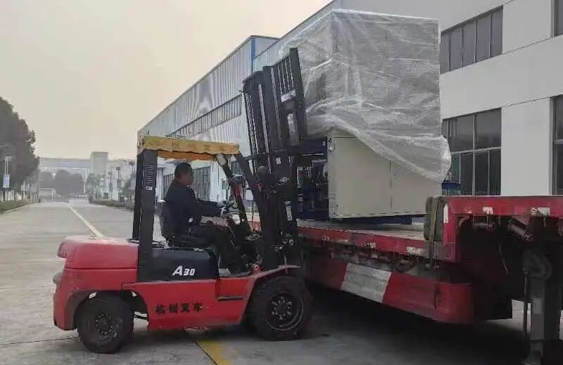 五一勞動節(jié)贊歌：致敬堅守崗位的園區(qū)領(lǐng)導(dǎo)與辛勤勞動的職工