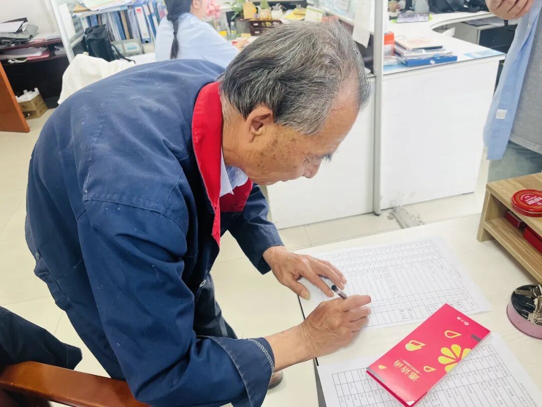 为员工送上五一假期文化大礼包