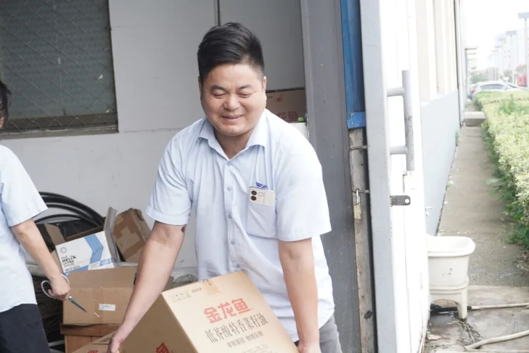 月满晶锋，家国同庆