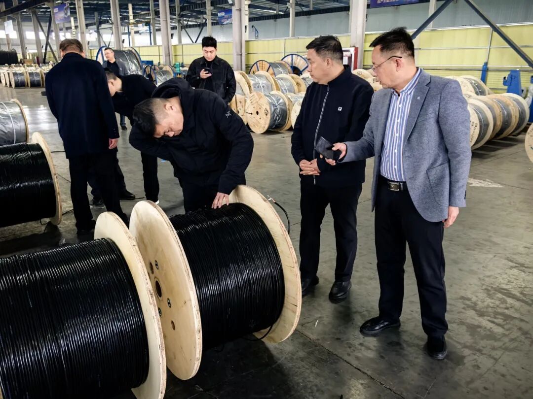 菏泽市牡丹区人民医院领导一行莅临考察交流