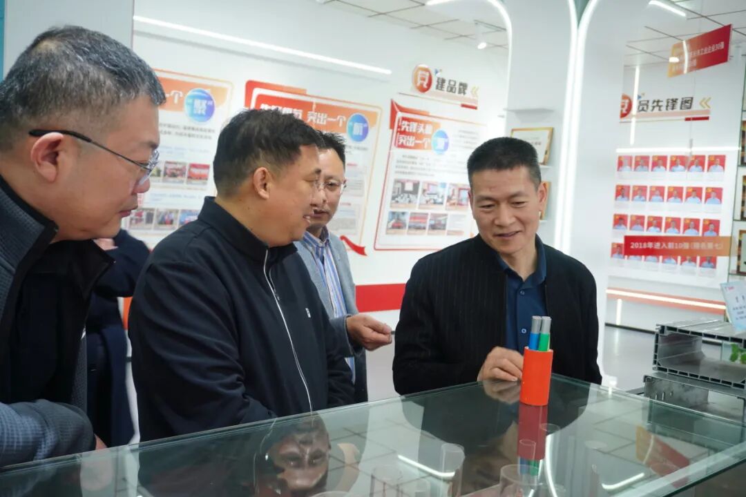 菏泽市牡丹区人民医院领导一行莅临考察交流