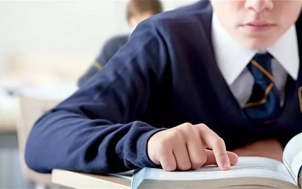 【南京高中国际部】中国留学生的痛点,这“三座大山”压垮了他们的留学之路! 【南京高中国际部】中国留学生的痛点,这“三座大山”压垮了他们的留学之路!