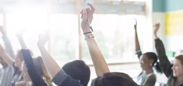 【南京高中国际部】中国留学生的痛点,这“三座大山”压垮了他们的留学之路! 【南京高中国际部】中国留学生的痛点,这“三座大山”压垮了他们的留学之路!