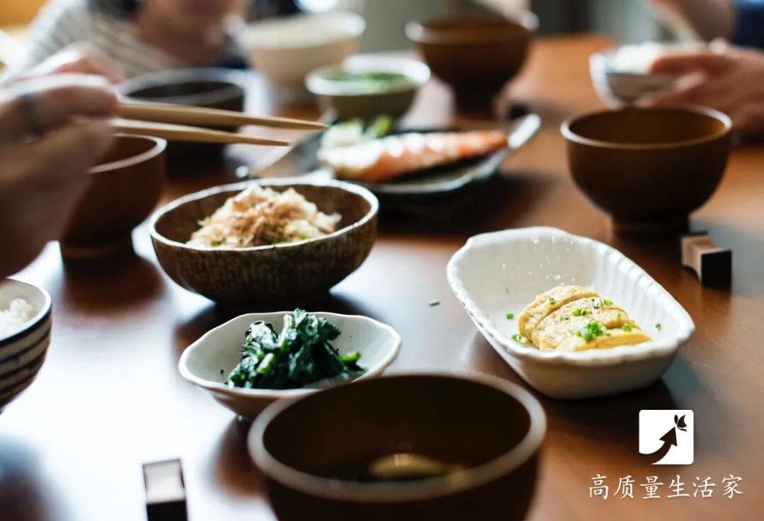 晚餐竟决定体重和寿命？最害人的两种吃法，却是很多人喜欢的