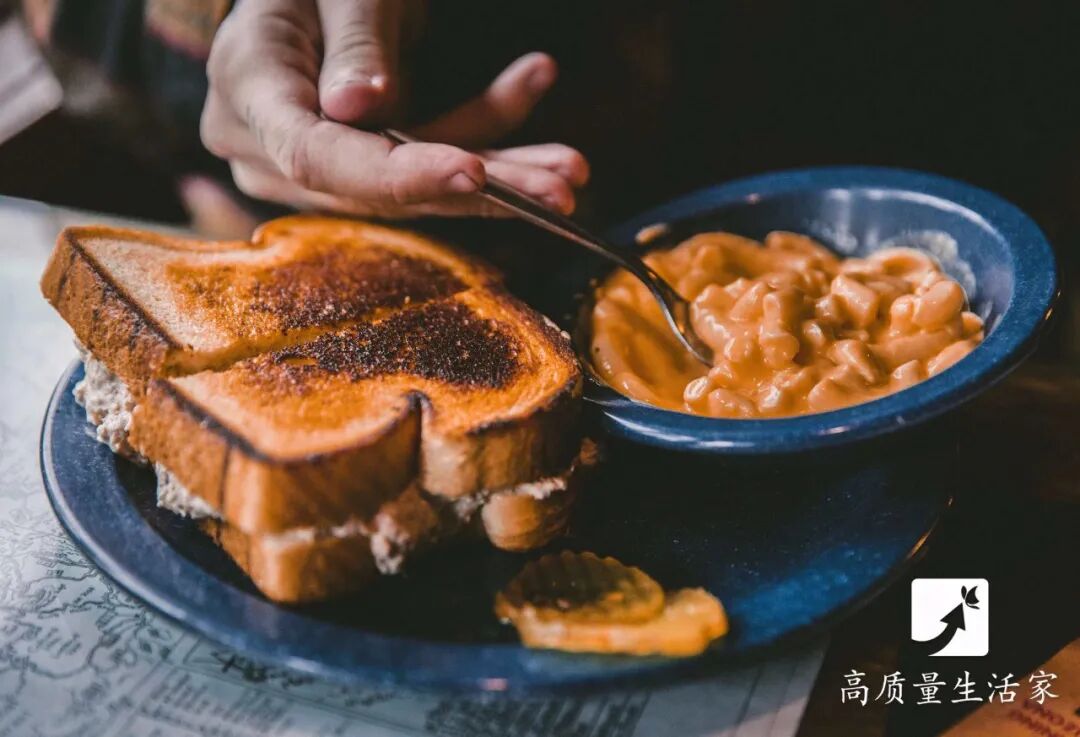 晚餐竟决定体重和寿命？最害人的两种吃法，却是很多人喜欢的