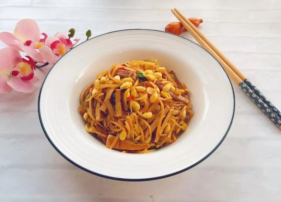 豆干跟它炒,营养好吃又补钙,适合夏季食用,好吃下饭还省时!-微信头条网 豆干跟它炒,营养好吃又补钙,适合夏季食用,好吃下饭还省时!