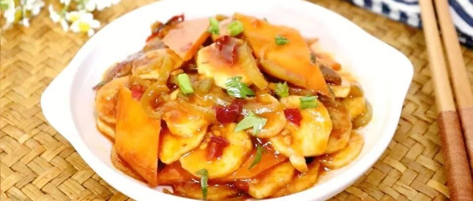 这菜上桌就被抢光，味道鲜美又开胃，秋天多吃，能清热祛湿，排毒健体