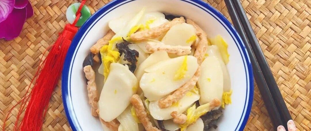 冬季里白菜最火，​这样搭配吃，提高免疫力，过年给家人露一手！