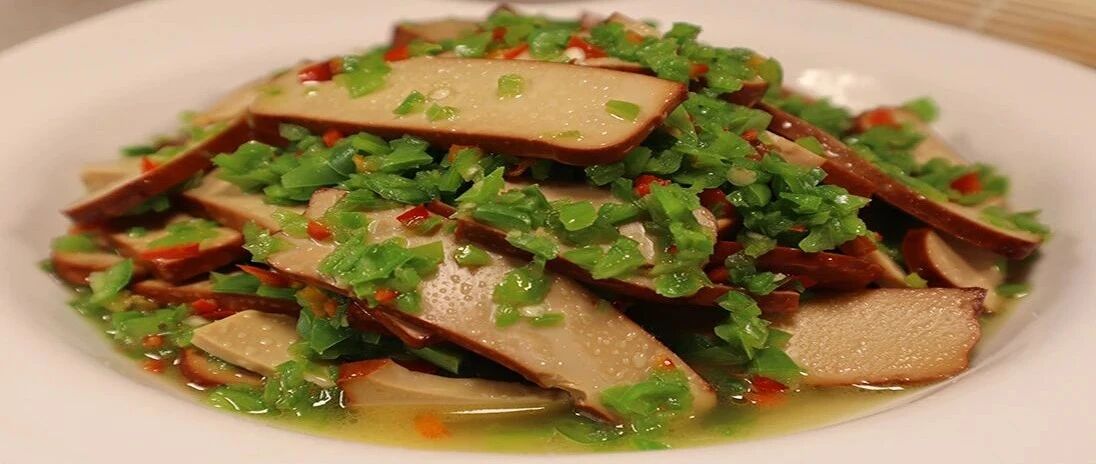 这菜鲜美爽口，Q弹细腻，随意一炒，让家人赞不绝口