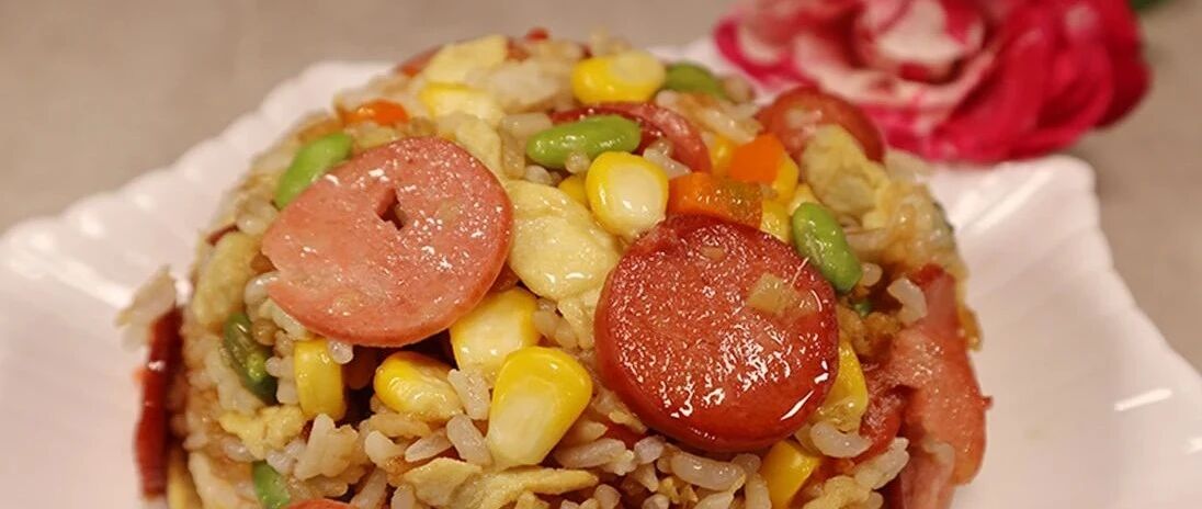 炒饭新做法，五彩搭配营养更均匀，满足一天能量所需，孩子长高要多吃