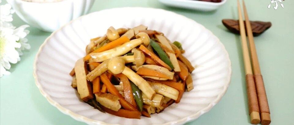 这两种食材，冬天要常吃，补钙减脂降三高，比大鱼大肉更合适！