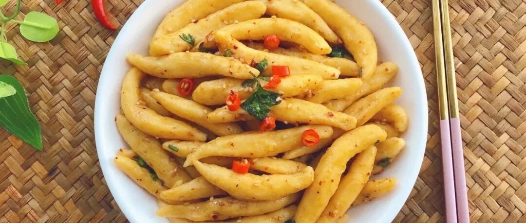 土豆新吃法，做成面条，酸爽开胃口味好！