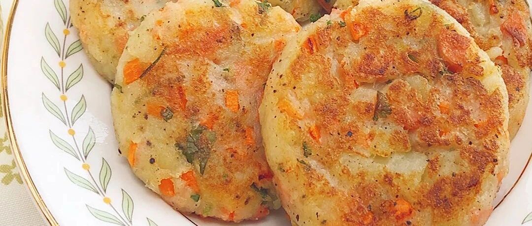 田园土豆饼，外酥内嫩，好吃到停不下来