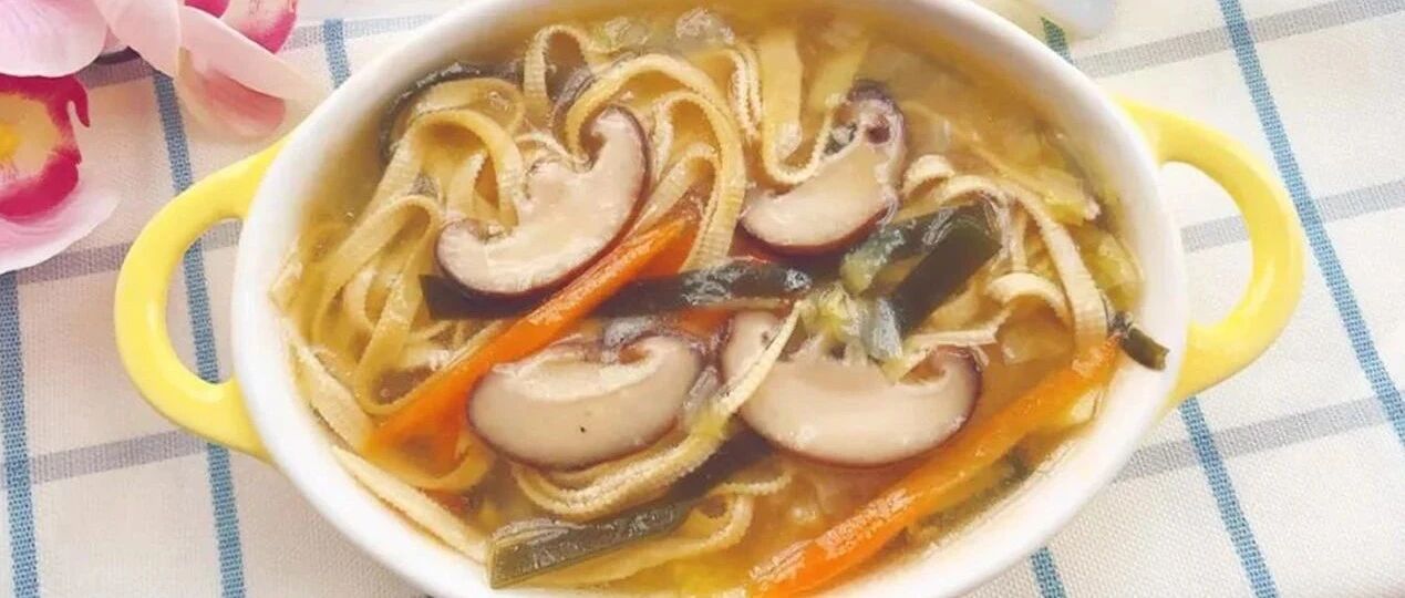 白露，此汤多做给孩子喝，色香味俱全，开胃健脾，十分钟就搞定！