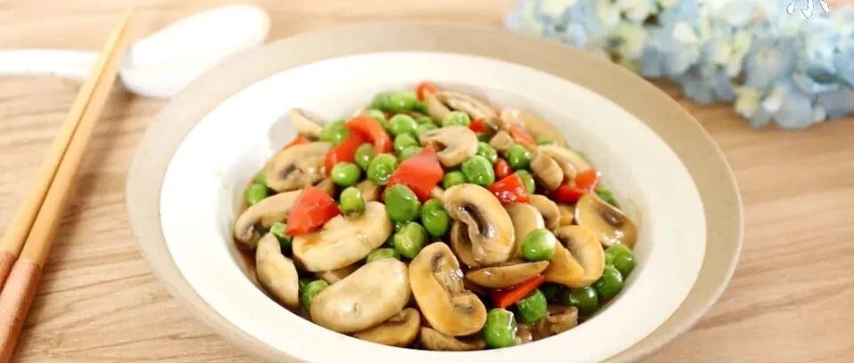 这菜是天然“维生素D补充剂”，保肝益脾胃，女士要常吃！