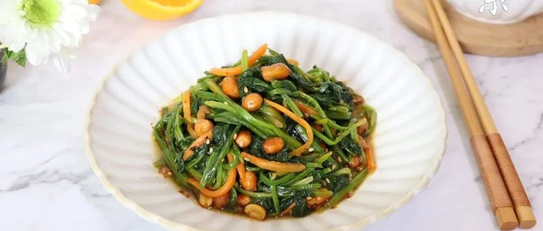 这菜是“营养模范生”，杀菌消炎，拌一拌，刮油又清肺！