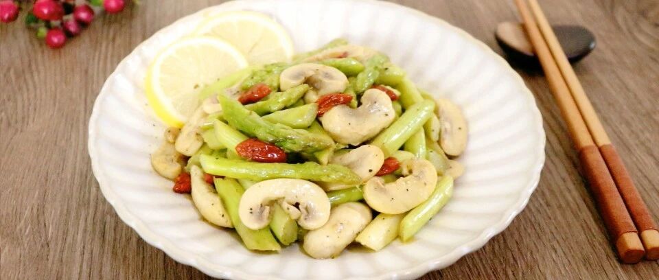 减肥降脂多吃它，味道鲜美还清肠胃，健康轻蔬食，你值得试试