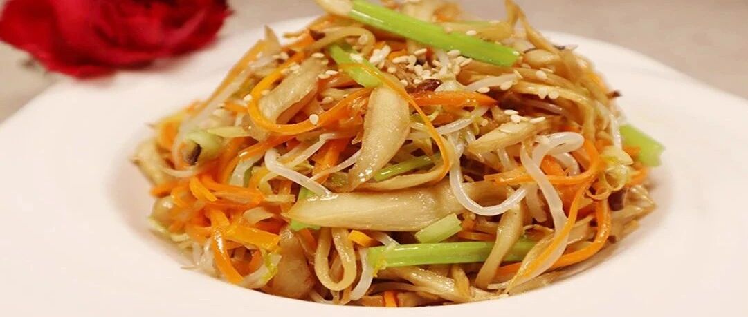 多给家长做这道素炒杂锦，鲜美浓香，营养均匀，孩子多吃还有助成长