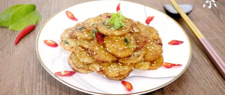 它维生素C含量是苹果的4倍，健胃消食，孩子特爱吃，上桌就抢光！