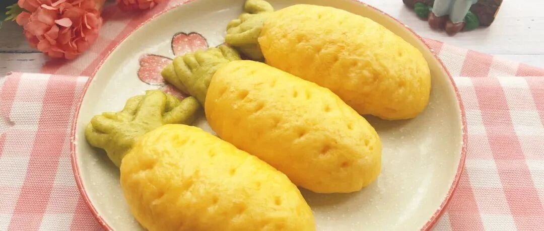 馒头变着花样做，松软可口，好吃又有营养，孩子吃得不亦乐乎！