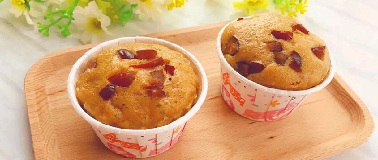 不揉面，不加蛋奶，蒸一蒸，松软又美味，补血养颜，老人孩子都爱吃！