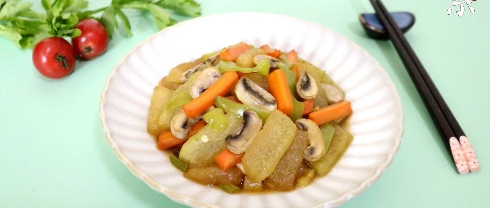 冬瓜和它是绝配，口感香嫩，健脾祛湿，提高抵抗力，还特别下饭！