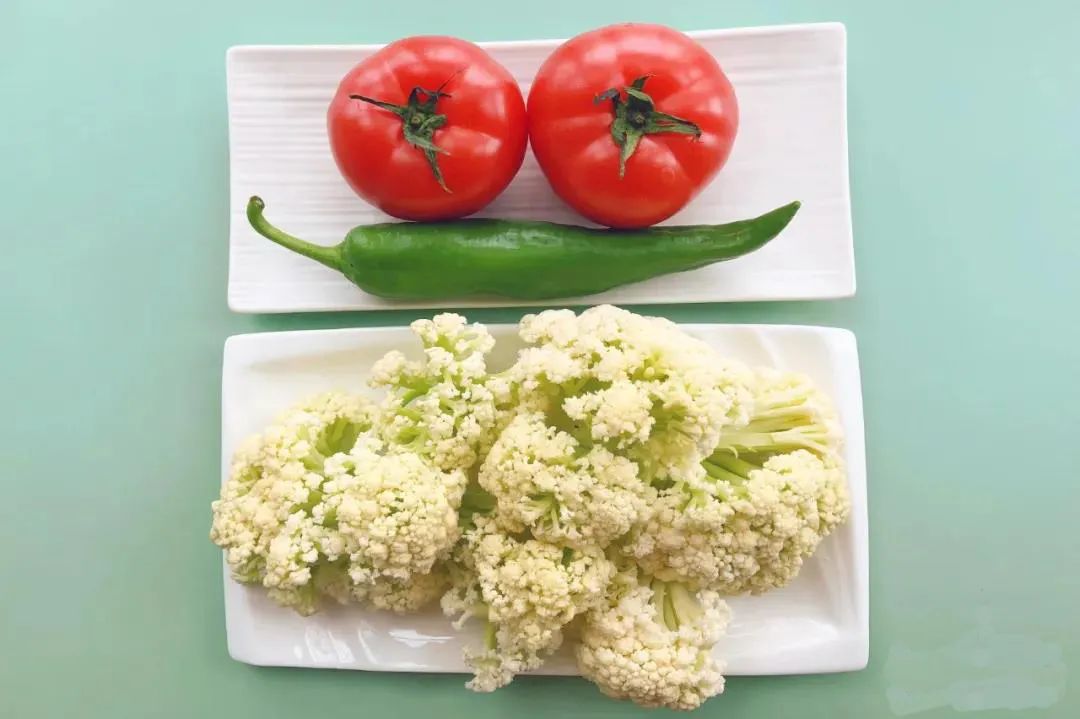 天冷多吃这道菜,维生素C是大白菜的4倍,钙含量与牛奶相当,十分下饭!-微信头条网 天冷多吃这道菜,维生素C是大白菜的4倍,钙含量与牛奶相当,十分下饭!