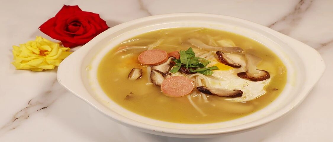 ​夏天来碗鲜美浓香菌菇汤，这样搭配高钙高蛋白，全家都爱喝