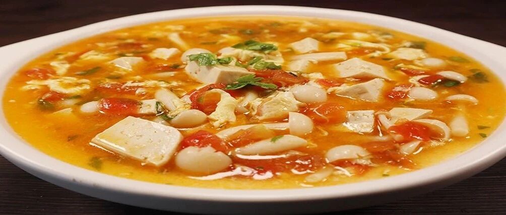 入秋干燥，多吃这道菜，味道鲜美，汤汁浓香，还能补充营养开胃益气