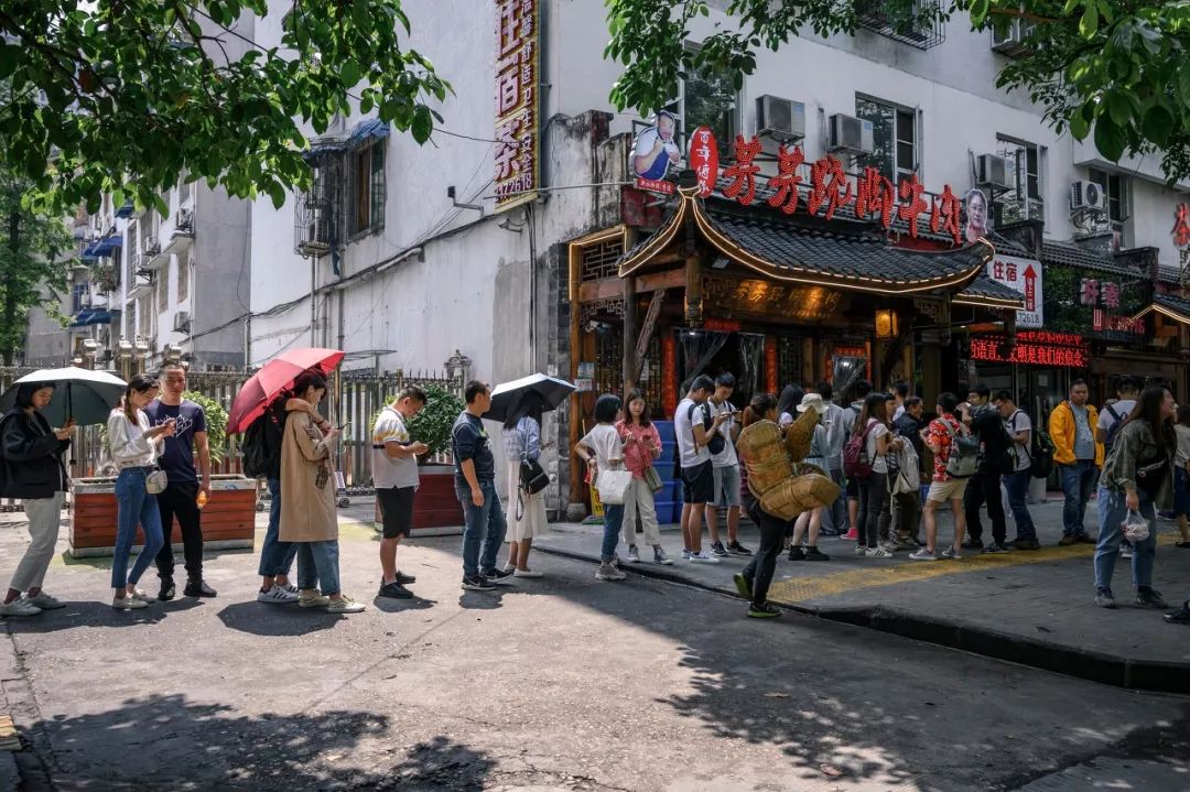 中國第一條旅遊高鐵正式通車！穿過400餘個4A級以上景區，好玩好看還好吃！ 旅遊 第34張