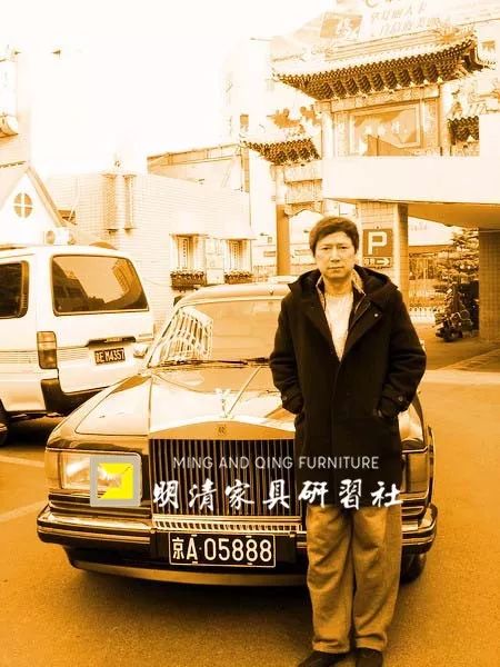 中国首辆劳斯莱斯车主和清宫御用宝座 中国首辆劳斯莱斯车主和清宫御用宝座