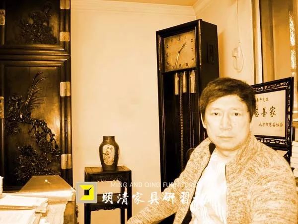 中国首辆劳斯莱斯车主和清宫御用宝座 中国首辆劳斯莱斯车主和清宫御用宝座