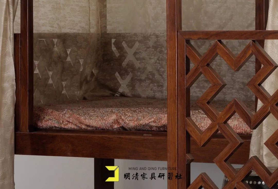 卧榻之侧:明清家具床榻类 卧榻之侧:明清家具床榻类
