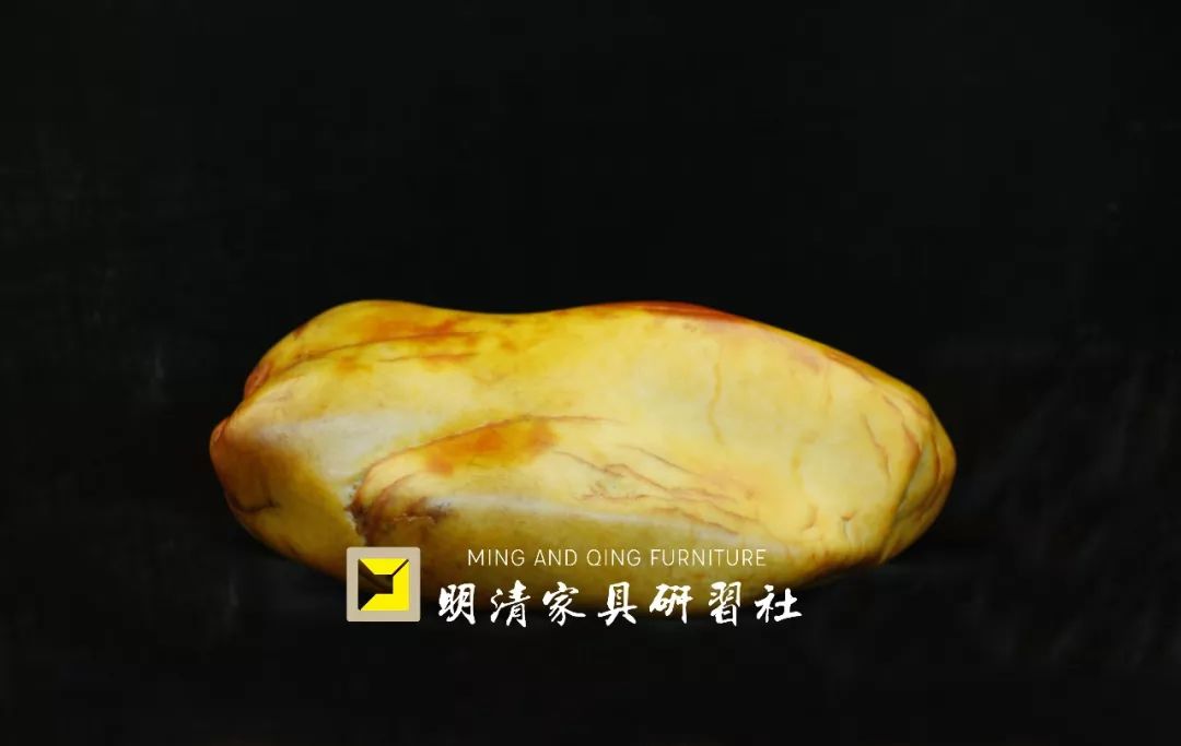 外星来客外形似“烤鸭”,146公斤,底价1.2亿 外星来客外形似“烤鸭”,146公斤,底价1.2亿