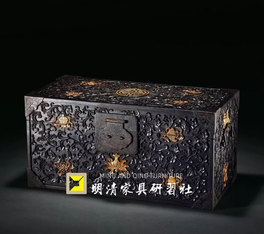 把对生活的期许都雕刻在家具上 把对生活的期许都雕刻在家具上