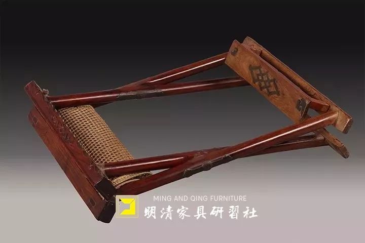 這張交椅憑什么賣出了6944萬的天價? 這張交椅憑什么賣出了6944萬的天價?
