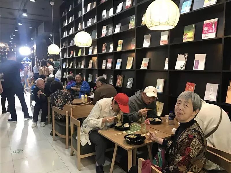 梵净山书香门第酒店_南京书香门第酒店_书香门第酒店