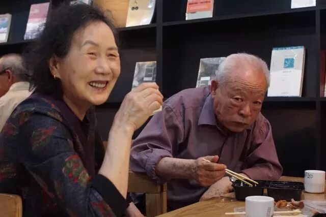 梵净山书香门第酒店_南京书香门第酒店_书香门第酒店