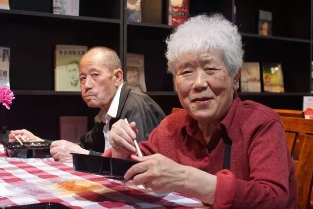 书香门第酒店_南京书香门第酒店_梵净山书香门第酒店