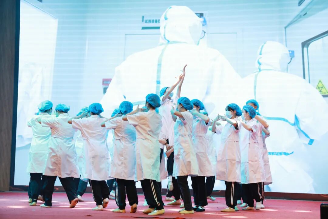 医心铸就梦想 技能点亮人生|我校举行5·12护士节文艺晚会