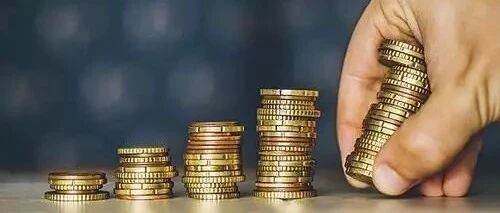 盛松成：目前收紧货币政策不利于稳增长和防风险