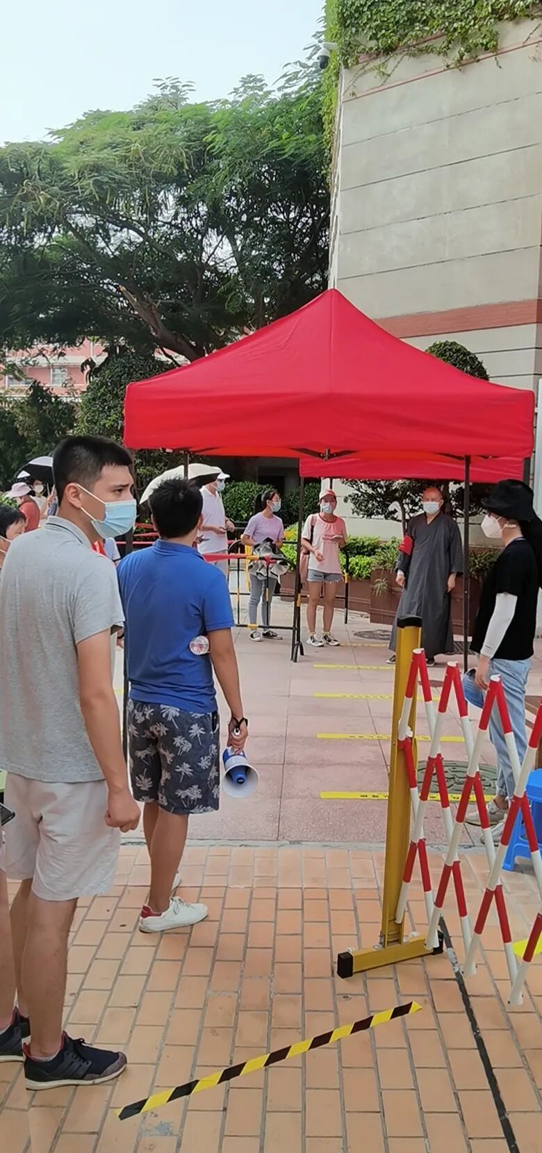 同心抗疫，善心善行——厦门佛教界全力投入疫情防控歼灭战