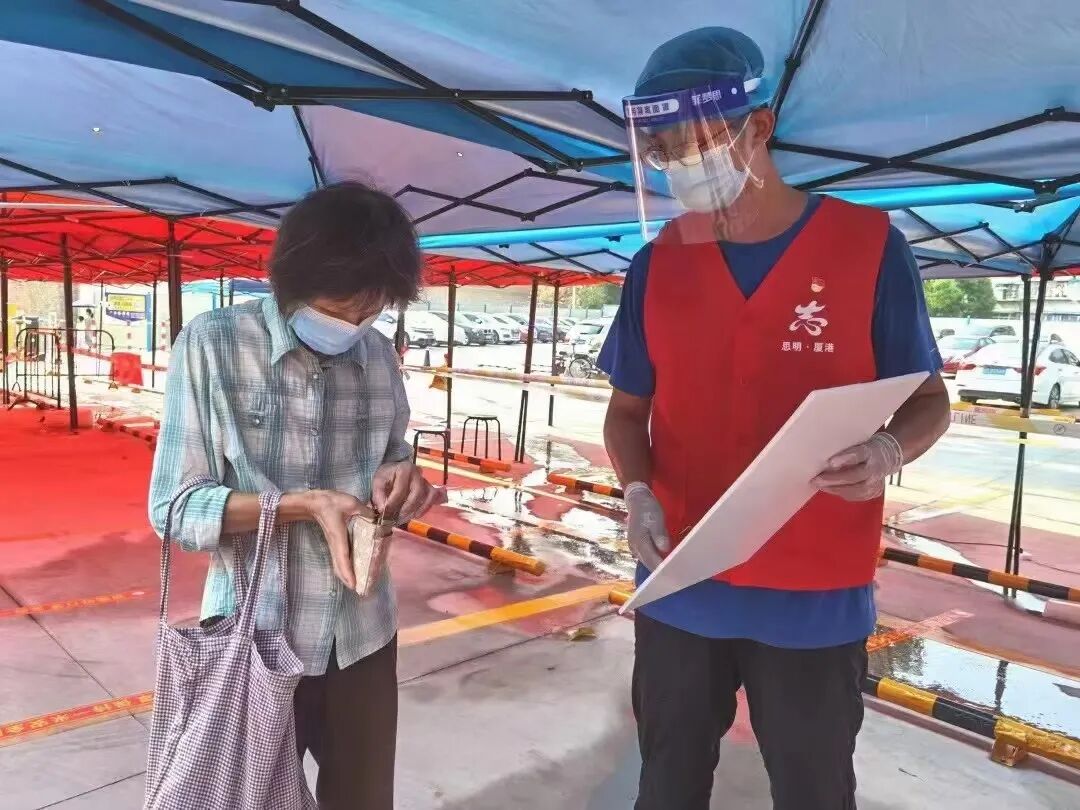 同心抗疫，善心善行——厦门佛教界全力投入疫情防控歼灭战