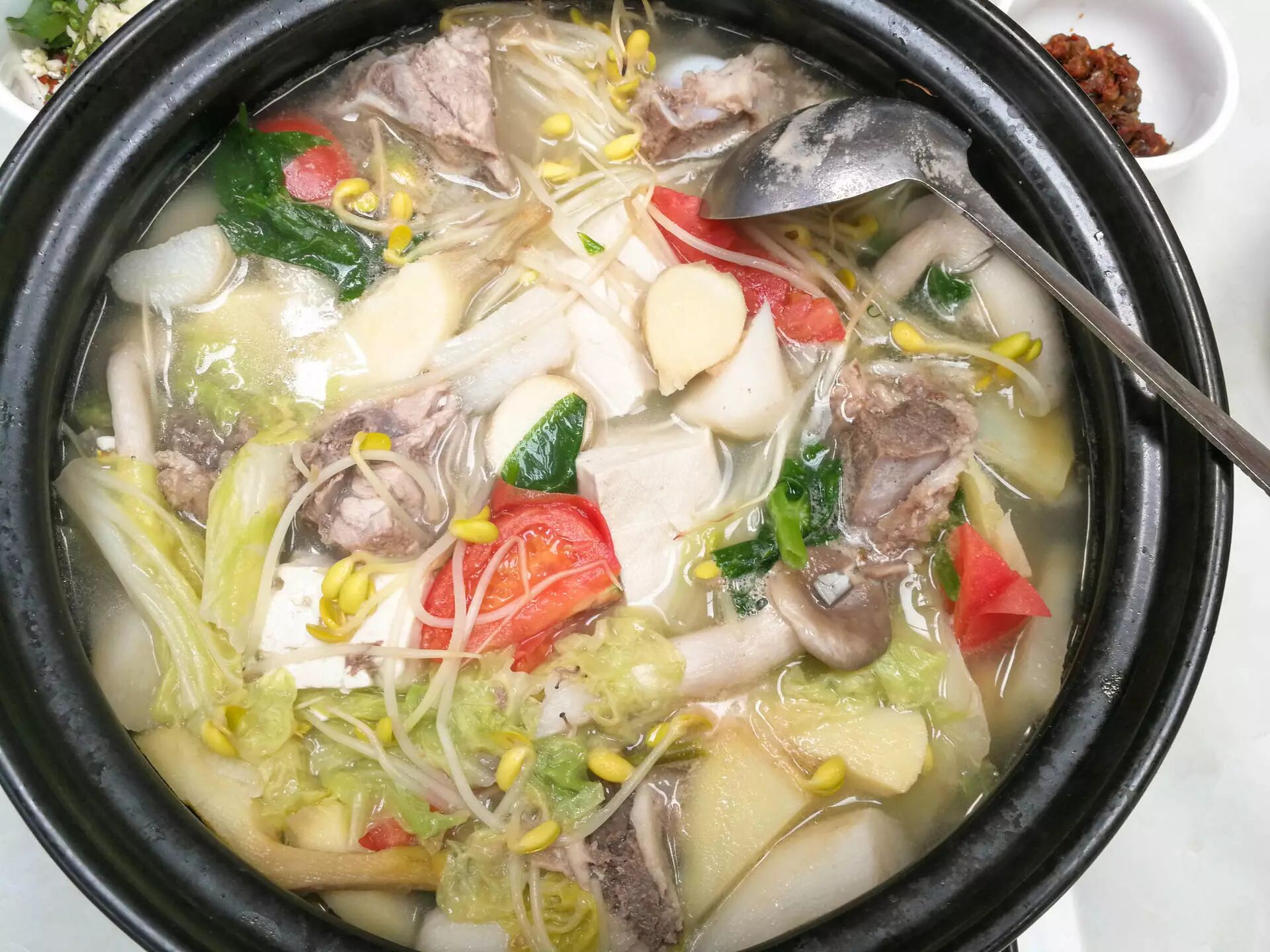 搬迁后终于找到了这家把家常小菜做到极致的永胜店了私藏着最熟悉的