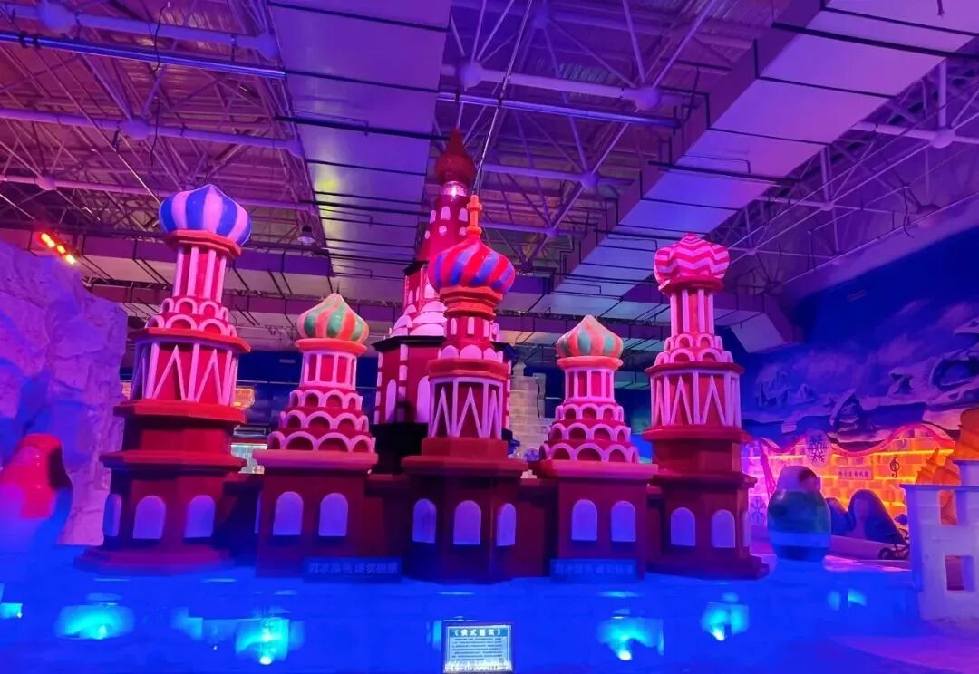 太阳岛冰雪艺术馆打破季节束缚畅响冰雪乐趣