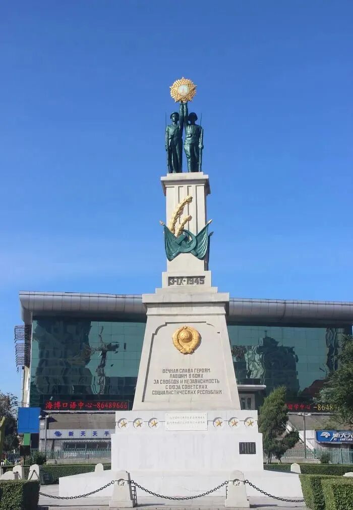 国际饭店(新哈尔滨旅馆旧址)哈尔滨国际饭店由俄国著名建筑师设计,于