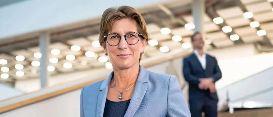 宝马董事霍思玫：人才战略助力全球业务发展，誓做转型颠覆者