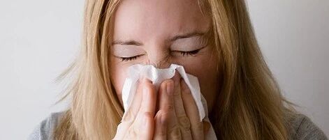 酷似感冒但却伤脑！这种鼻炎很危险，中医教你几招预防方法，效果特别好